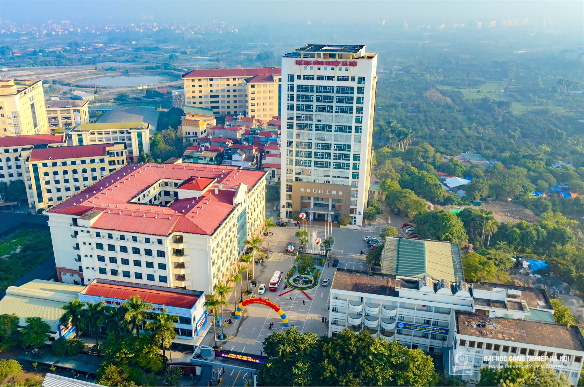 Hình ảnh Trường Đại học Công nghiệp Hà Nội