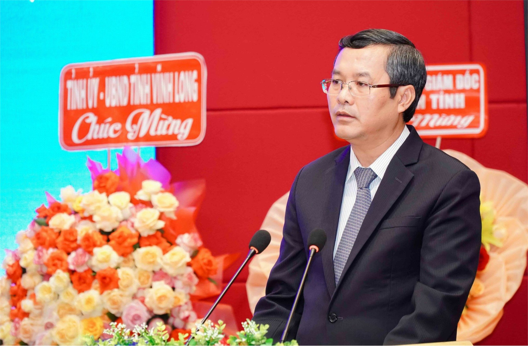 Phó Giáo sư, Tiến sĩ Nguyễn Văn Phúc – Thứ trưởng Bộ Giáo dục và Đào tạo Việt Nam phát biểu tại Hội nghị
