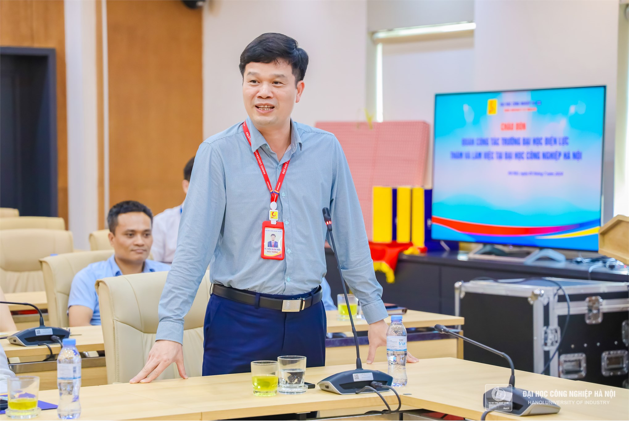 TS. Kiều Xuân Thực - Hiệu trưởng Trường Đại học Công nghiệp Hà Nội phát biểu tại buổi làm việc