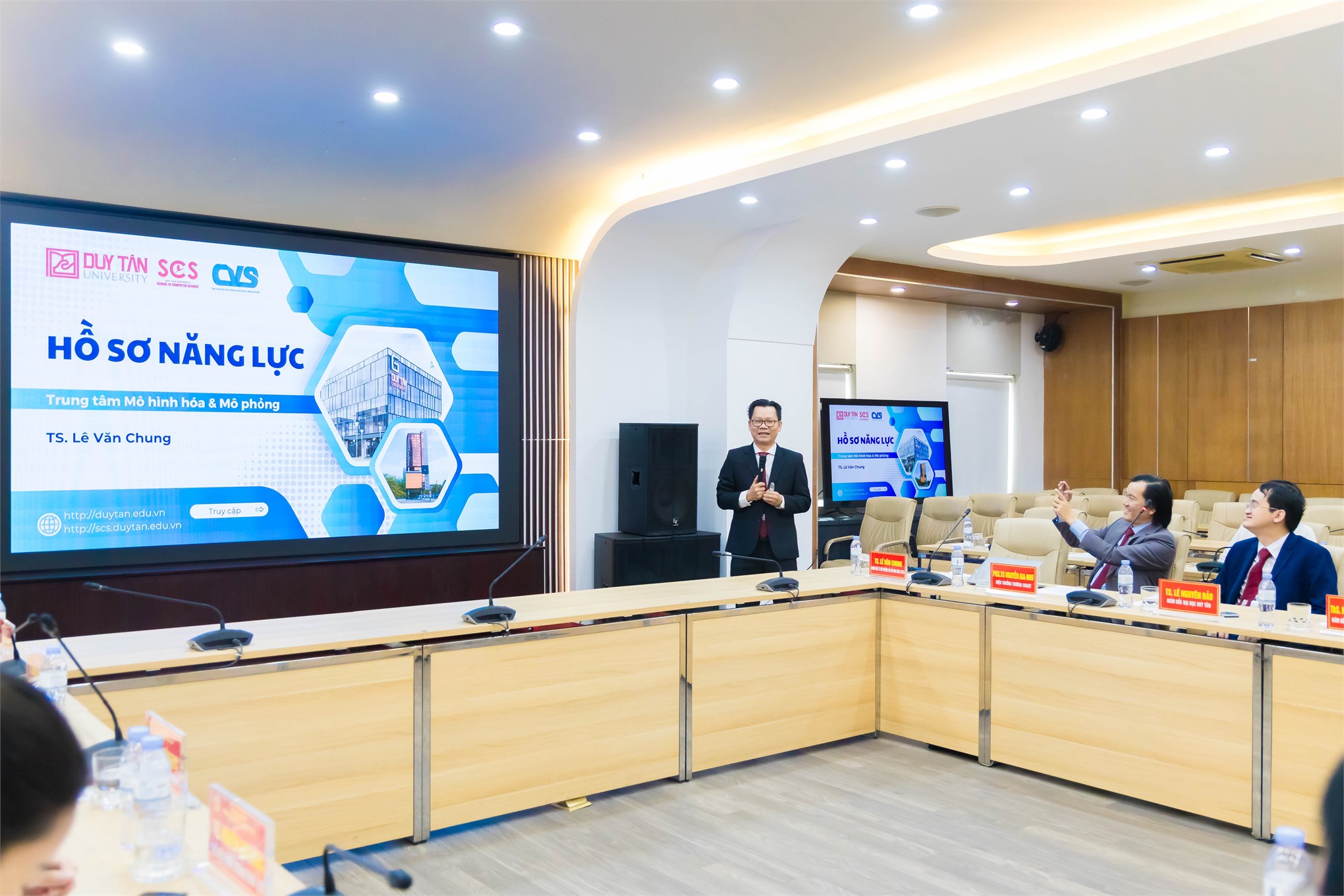 Trường Đại học Công nghiệp Hà Nội và Đại học Duy Tân ký kết hợp tác - đẩy mạnh hợp tác phát triển giáo dục