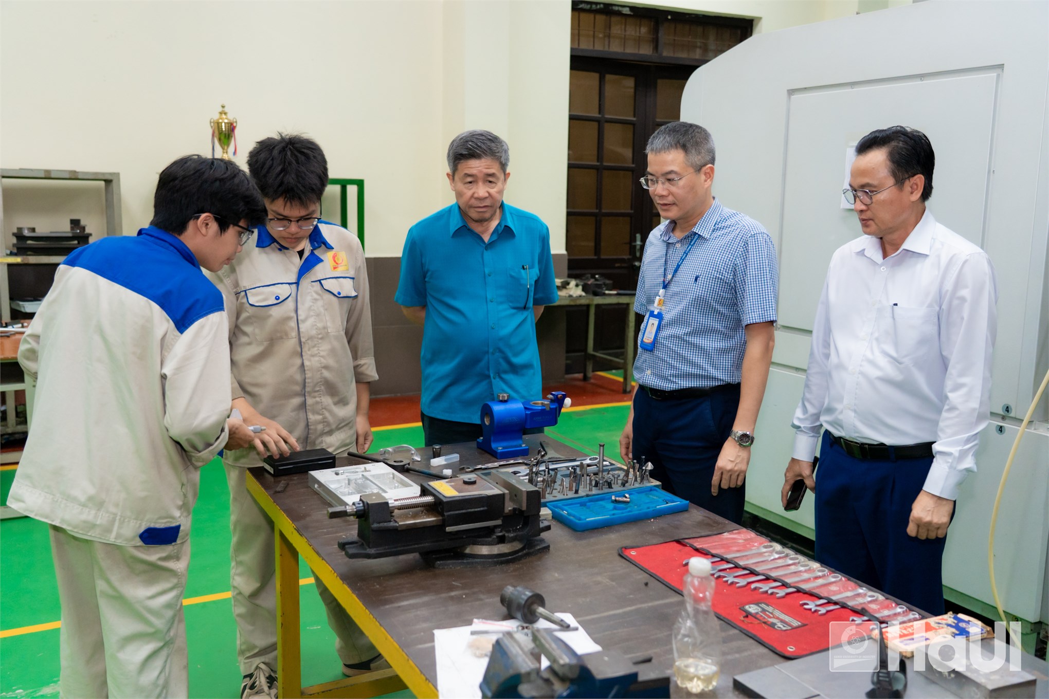 Trường Đại học Công nghiệp Hà Nội đón tiếp Tham tán Văn hóa Giáo dục Lào