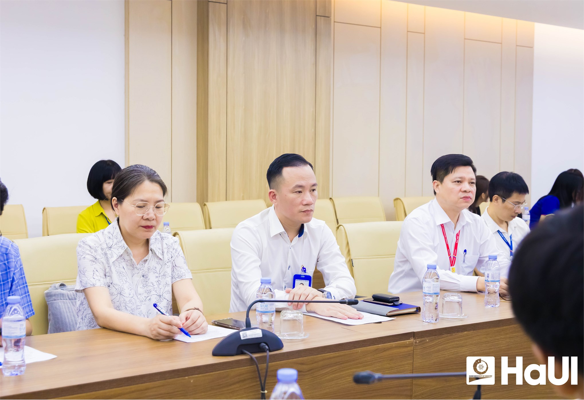 HaUI chào đón 32 học viên, sinh viên Trường ĐH KHKT Quảng Tây (Trung Quốc) tham gia chương trình trao đổi