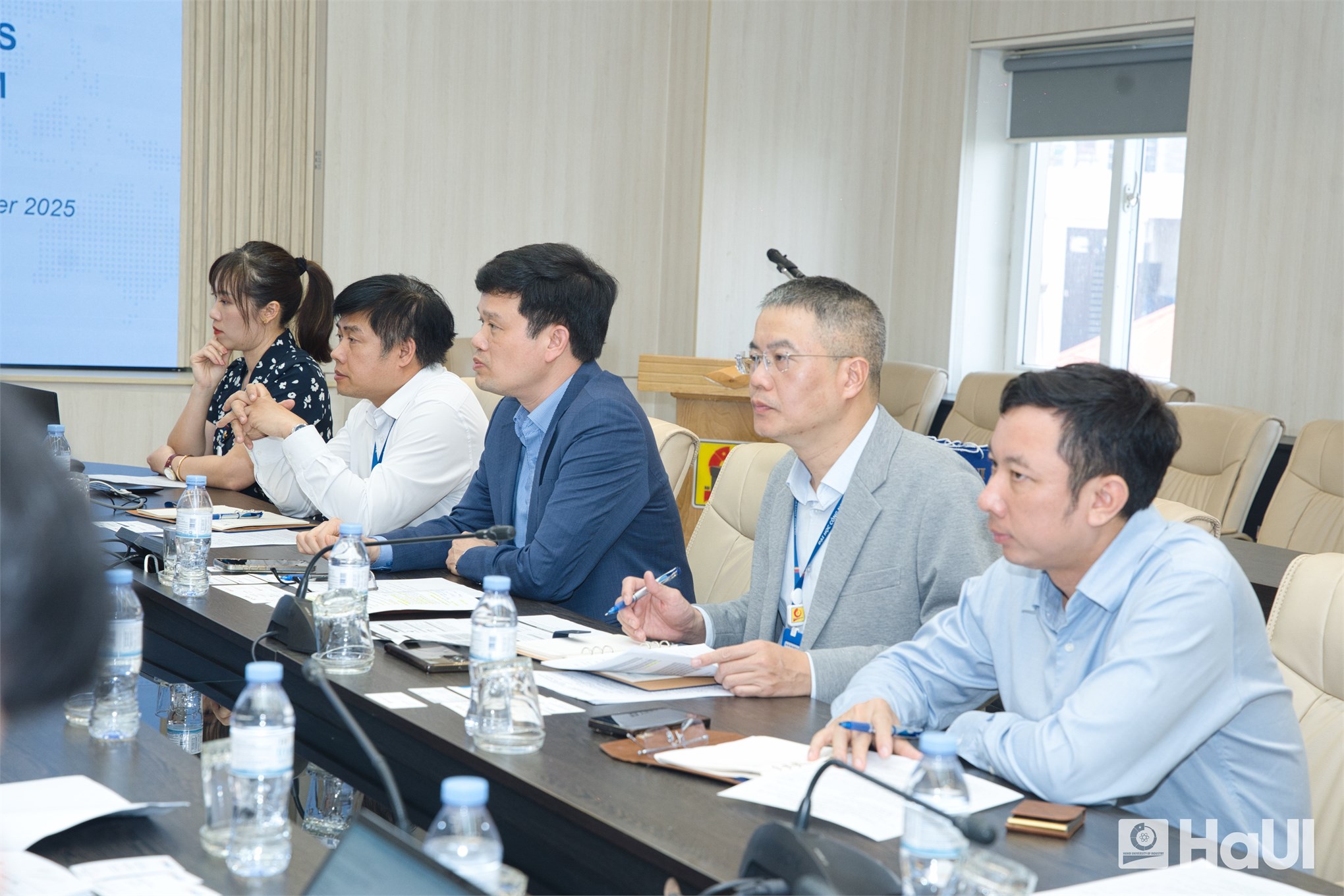 Đại học Công nghiệp Hà Nội tiếp đón Đoàn chuyên gia Hàn Quốc về các dự án ODA