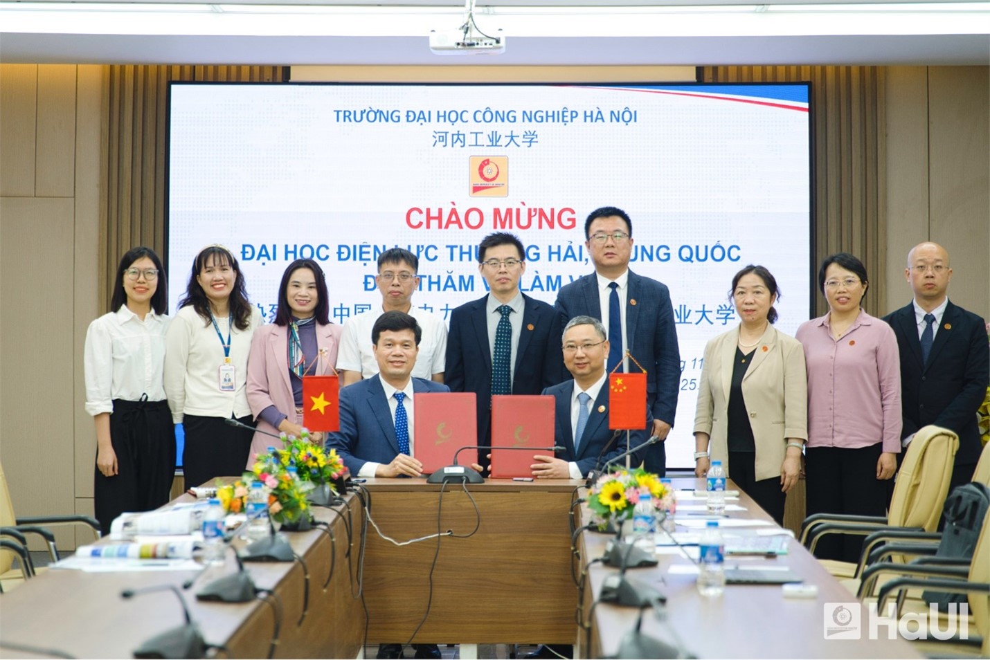 Đại học Công nghiệp Hà Nội mở rộng hợp tác với Đại học Điện lực Thượng Hải trong các lĩnh vực công nghệ mũi nhọn