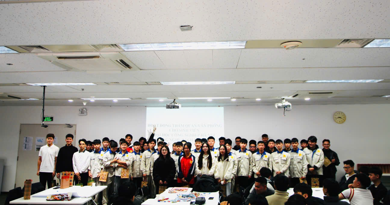 Sinh viên HaUI trải nghiệm thực tế tại Công ty TNHH Nissan Automotive Technology Việt Nam