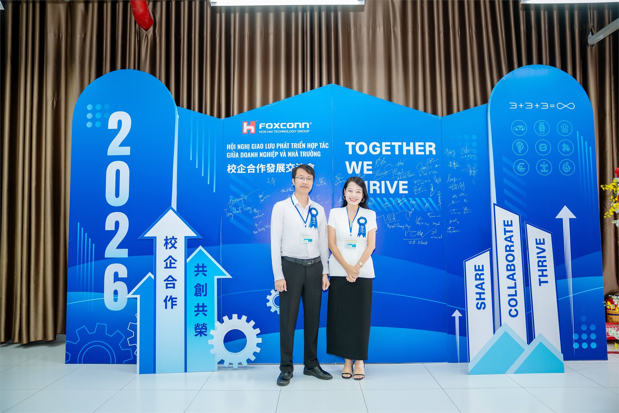 HaUI tham dự Hội nghị giao lưu phát triển hợp tác doanh nghiệp và đại học tại Foxconn