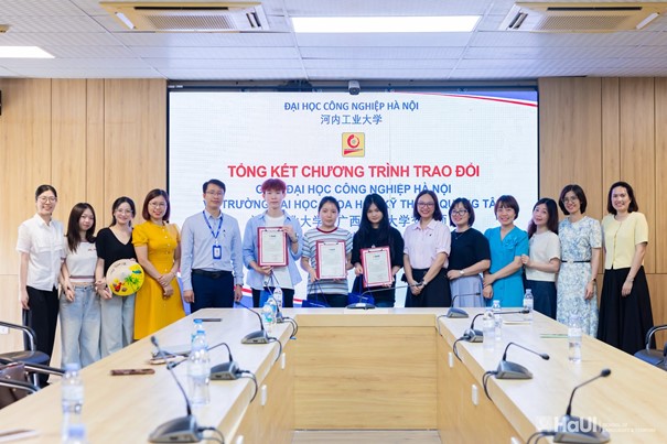 Tổng kết chương trình trao đổi sinh viên giữa Trường Đại Học Khoa Học Kỹ Thuật Quảng Tây và Đại học Công nghiệp Hà Nội