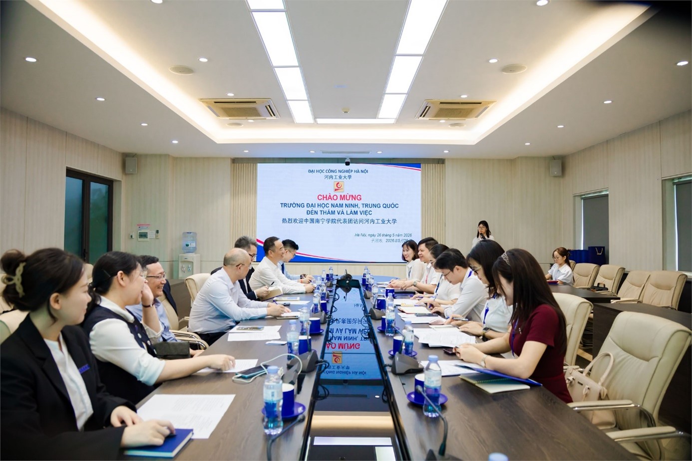 Đón tiếp đoàn cán bộ Trường Đại Học Nam Ninh, Trung Quốc