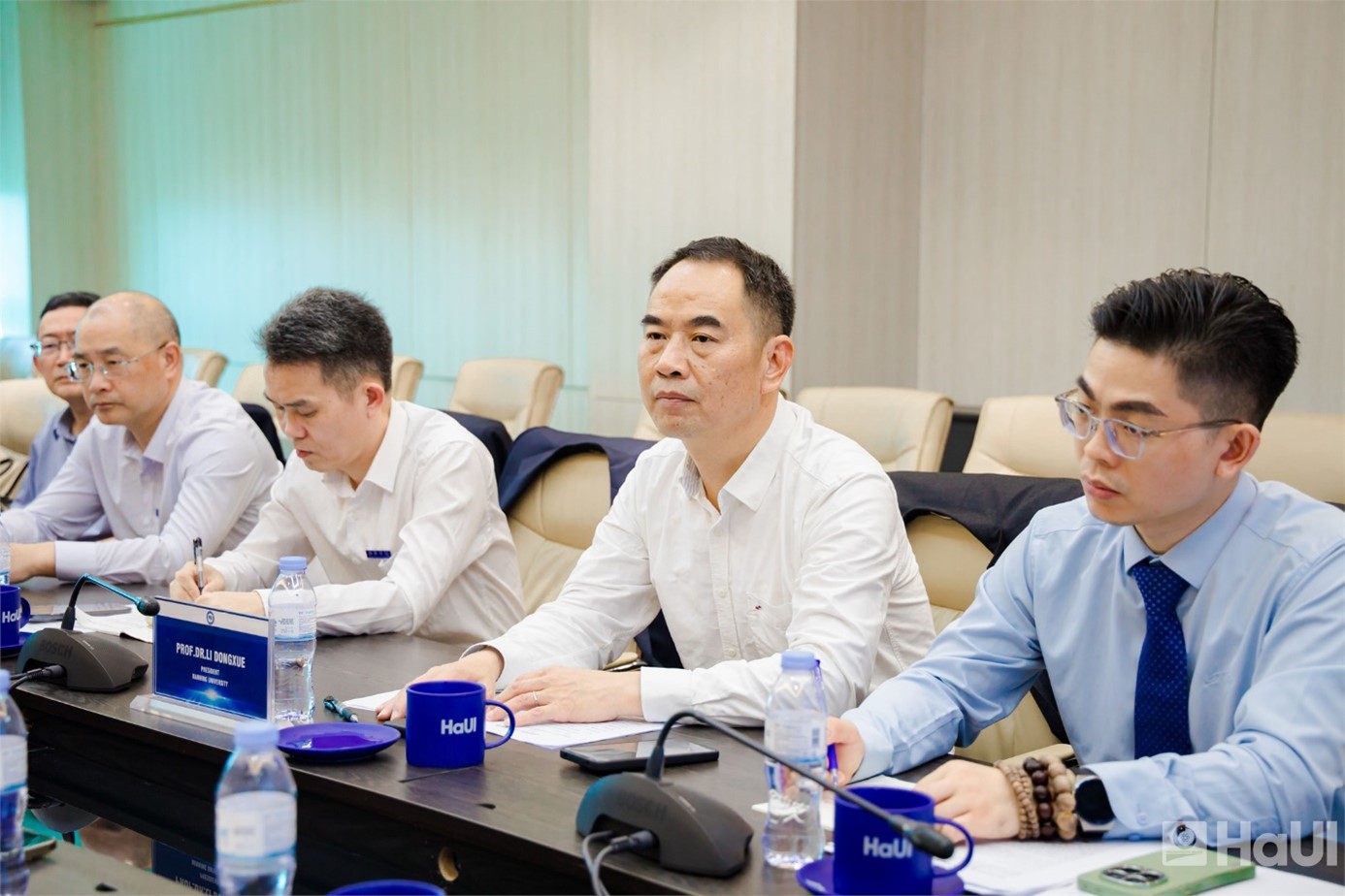 Đón tiếp đoàn cán bộ Trường Đại Học Nam Ninh, Trung Quốc