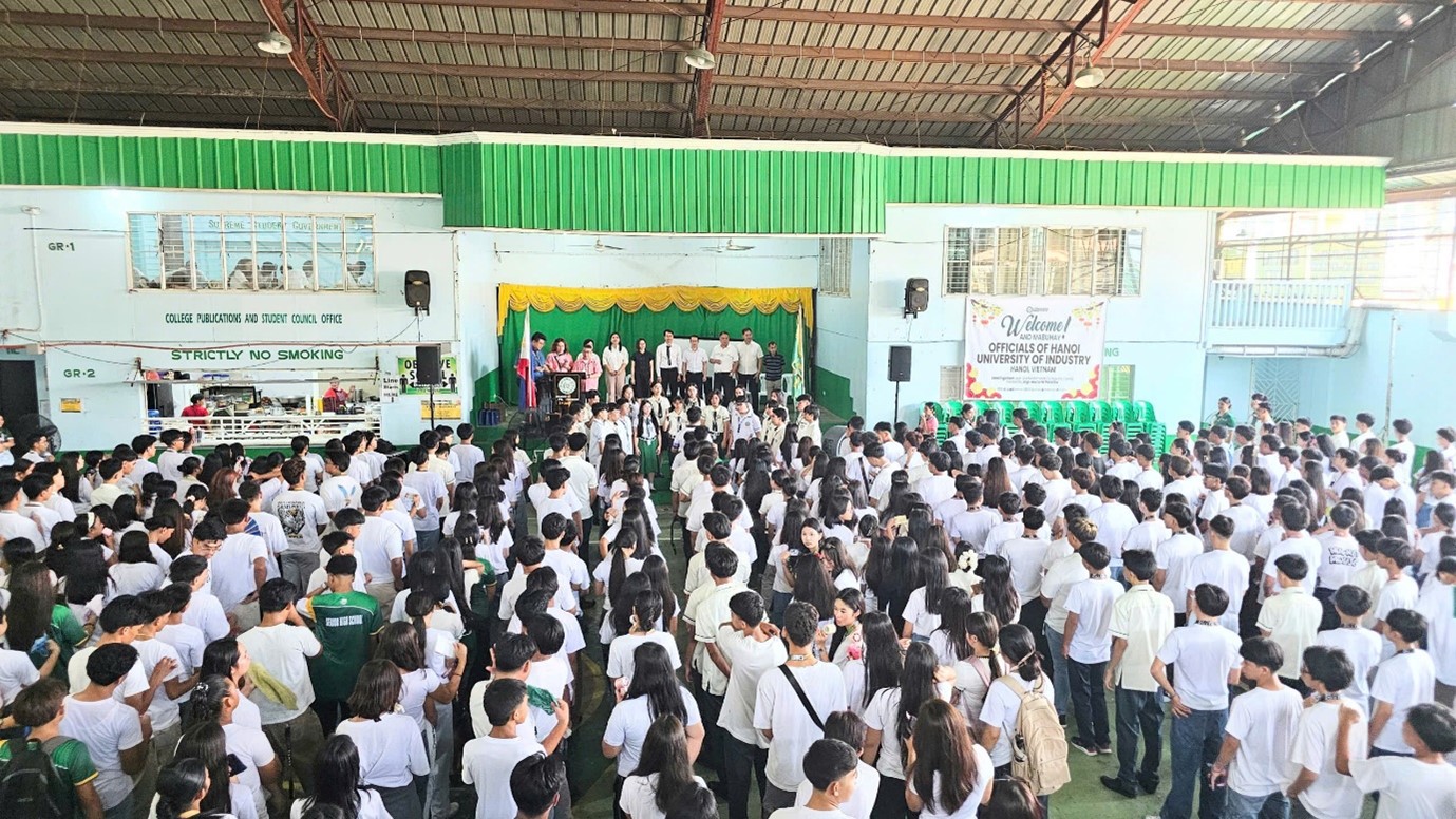 Hơn 500 học sinh Philippines tìm hiểu cơ hội học tập tại Đại học Công nghiệp Hà Nội