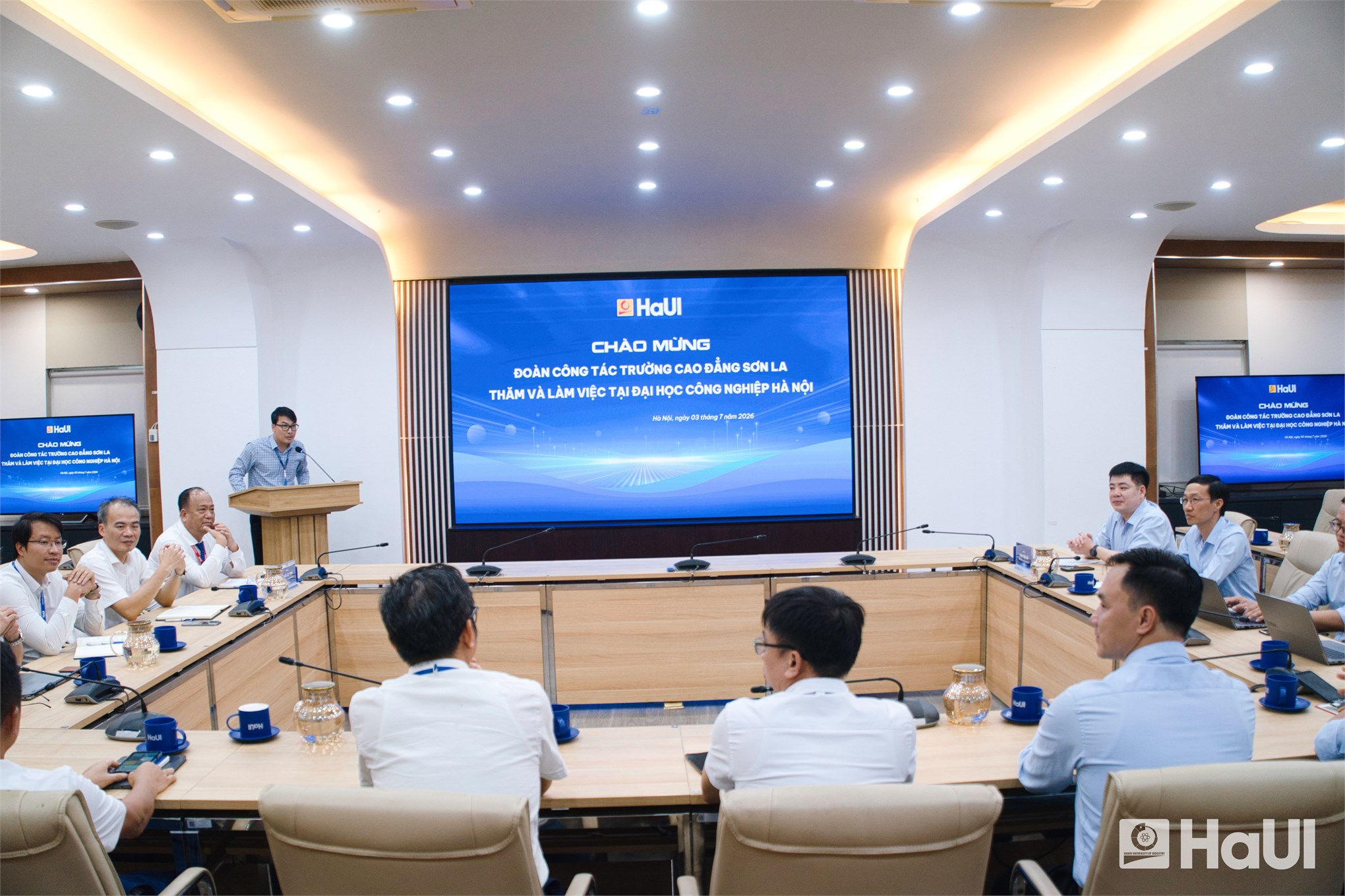 Đại học Công nghiệp Hà Nội và Trường Cao đẳng Sơn La ký kết thỏa thuận hợp tác