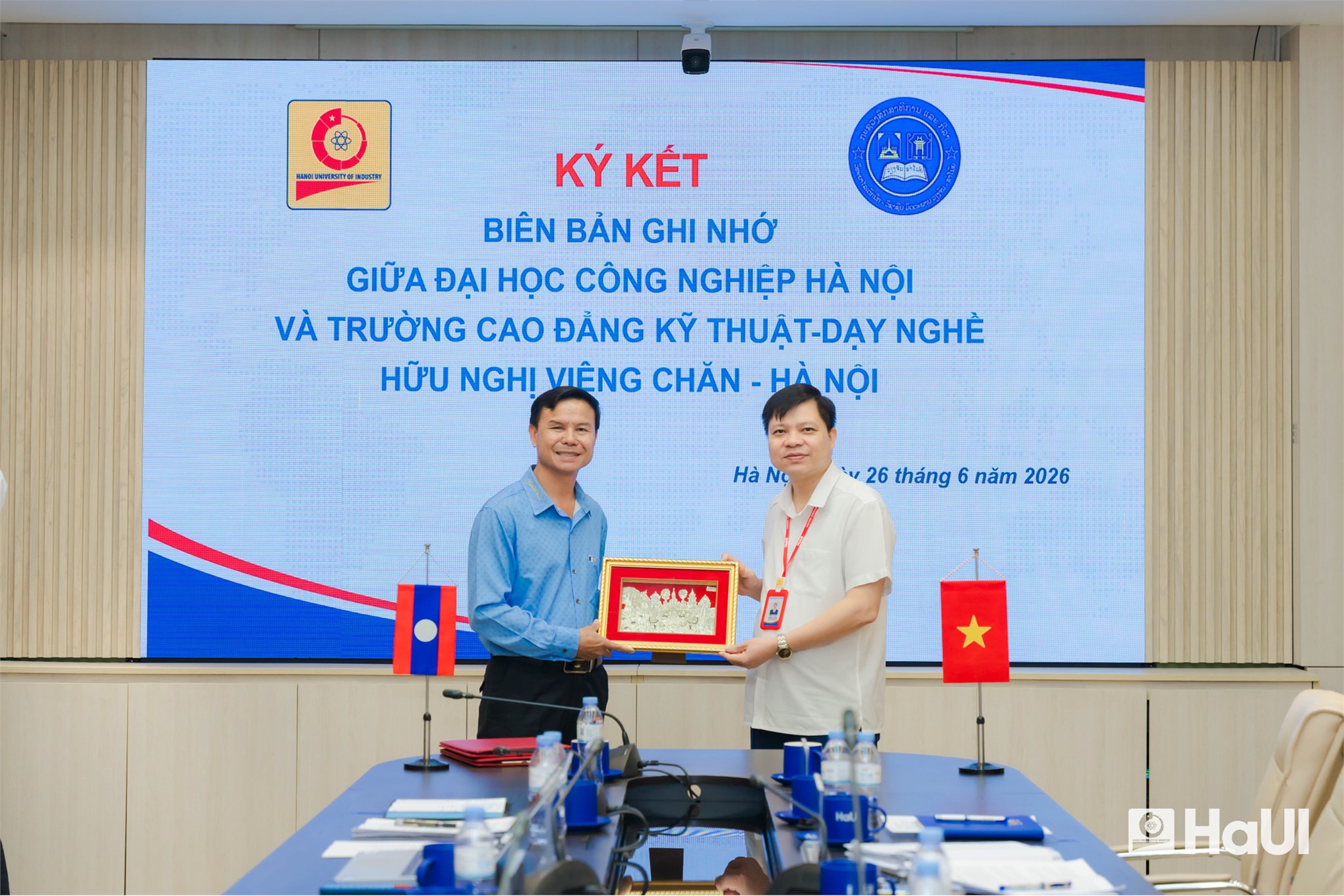 HaUI và Cao đẳng Viêng Chăn - Hà Nội tiếp nối các hoạt động hợp tác đào tạo