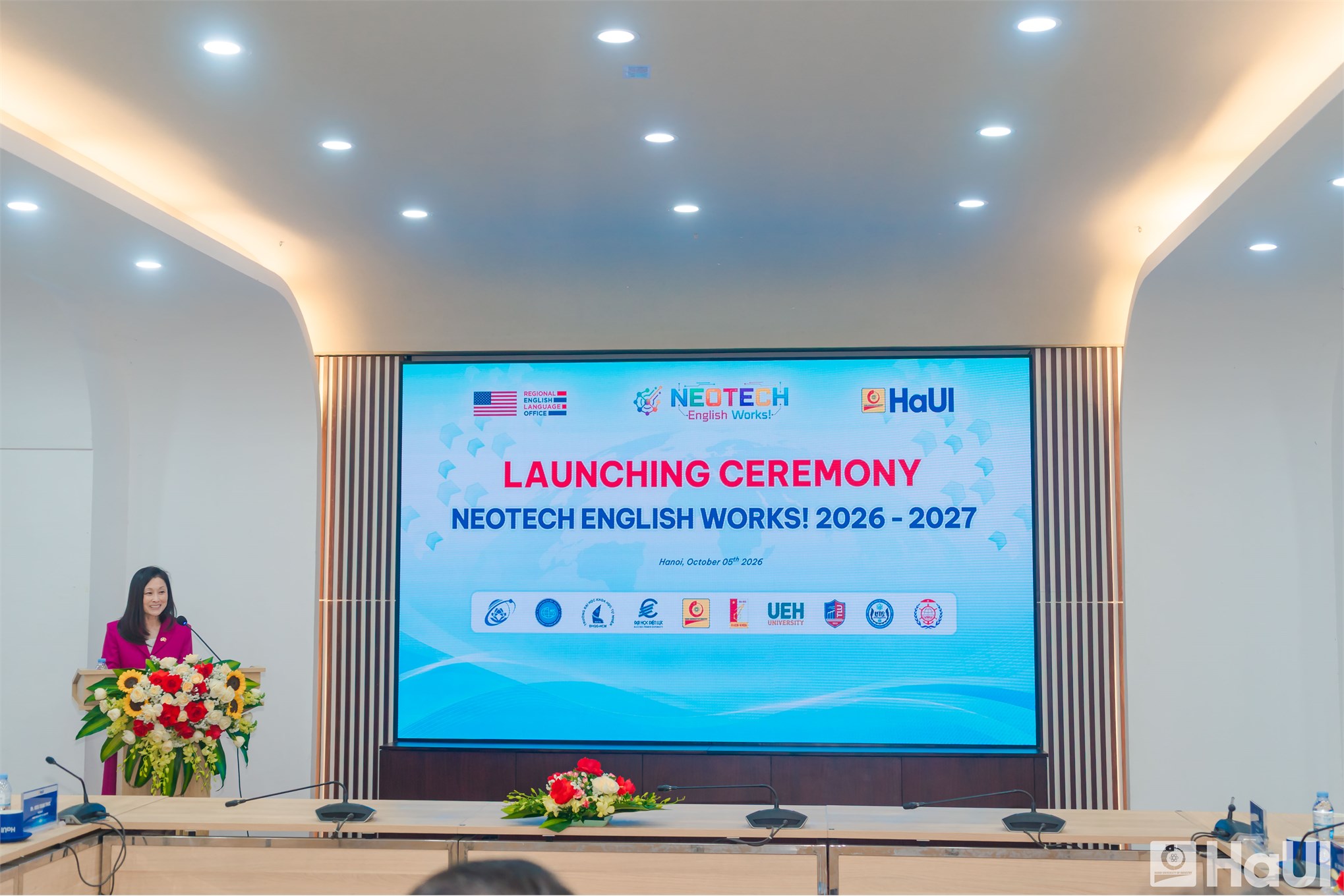 Khai giảng Dự án NeoTECH English Works tại Đại học Công nghiệp Hà Nội 2026-2027