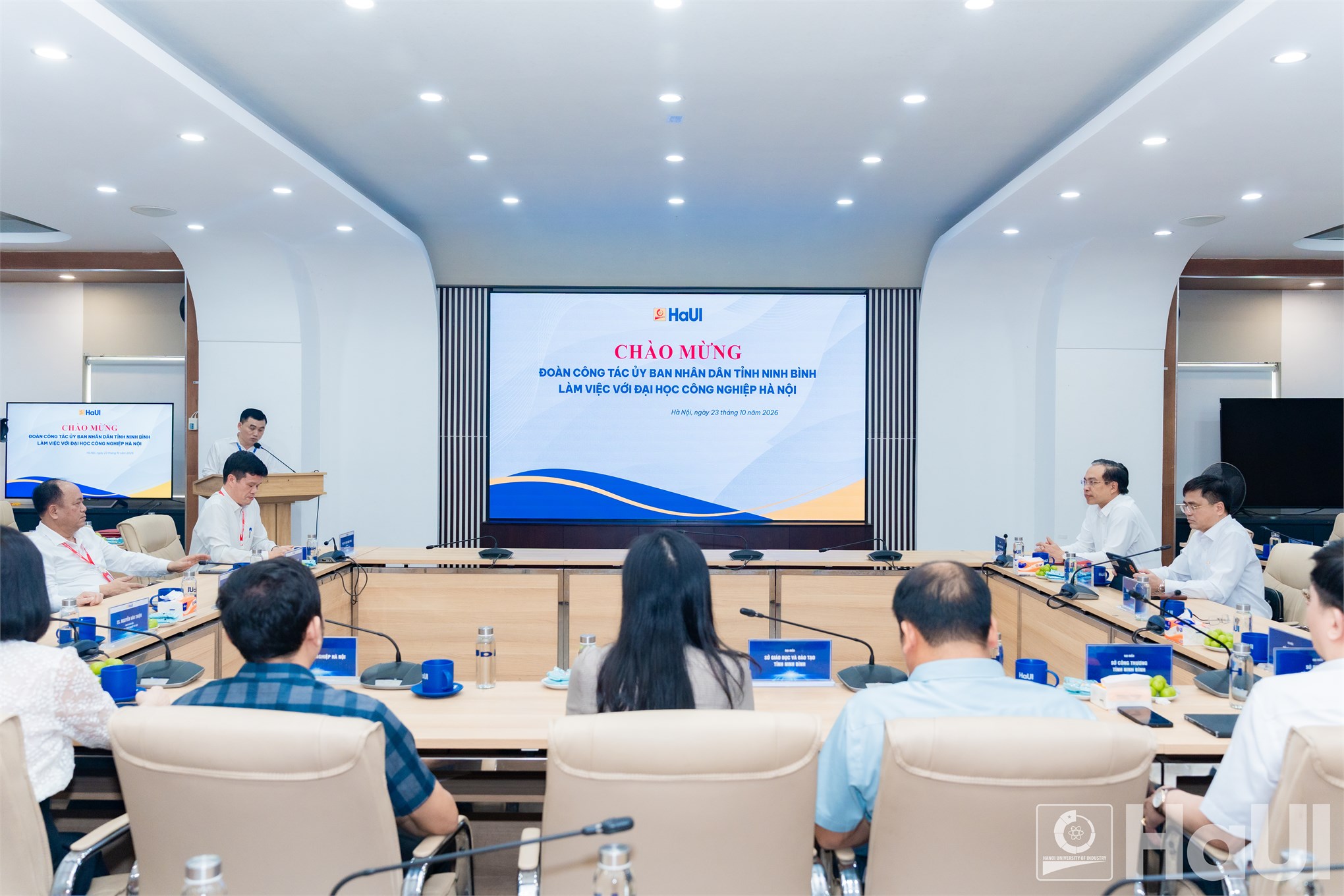 Đại học Công nghiệp Hà Nội hợp tác với Ủy ban nhân dân Tỉnh Ninh Bình