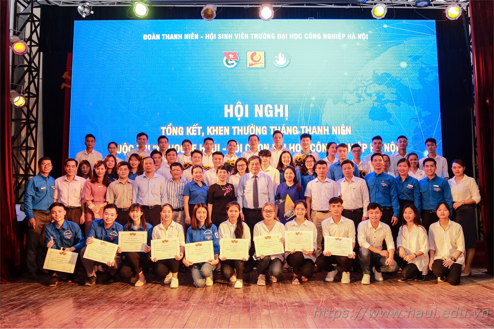 Đoàn tình nguyện UNIK - Đại Học Sejong (Hàn Quốc) giao lưu cùng sinh viên Khoa Ngoại ngữ, Trường Đại học Công nghiệp Hà Nội