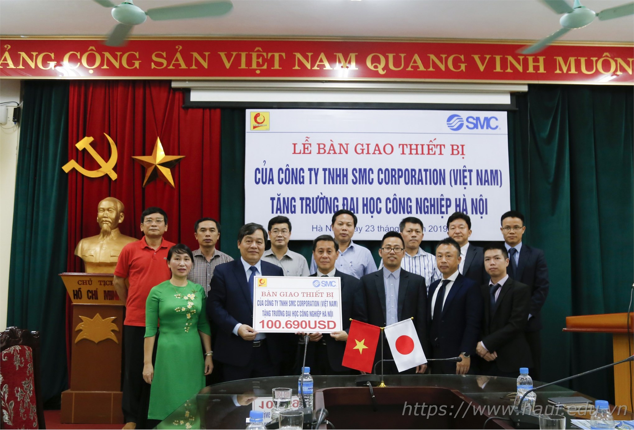 Chương trình giao lưu sinh viên giữa Trường Đại học Công nghiệp Hà Nội và Trường Cao đẳng Công nghiệp Tỉnh Mie (Nhật Bản)