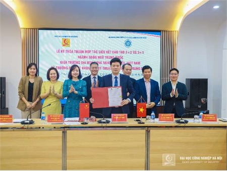 Chương trình đào tạo liên kết quốc tế 2+2 ngành Ngôn ngữ Trung Quốc giữa Trường Đại học Công nghiệp Hà Nội và Trường Đại học Khoa học kỹ thuật Quảng Tây