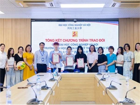 Tổng kết chương trình trao đổi sinh viên giữa Trường Đại Học Khoa Học Kỹ Thuật Quảng Tây và Đại học Công nghiệp Hà Nội